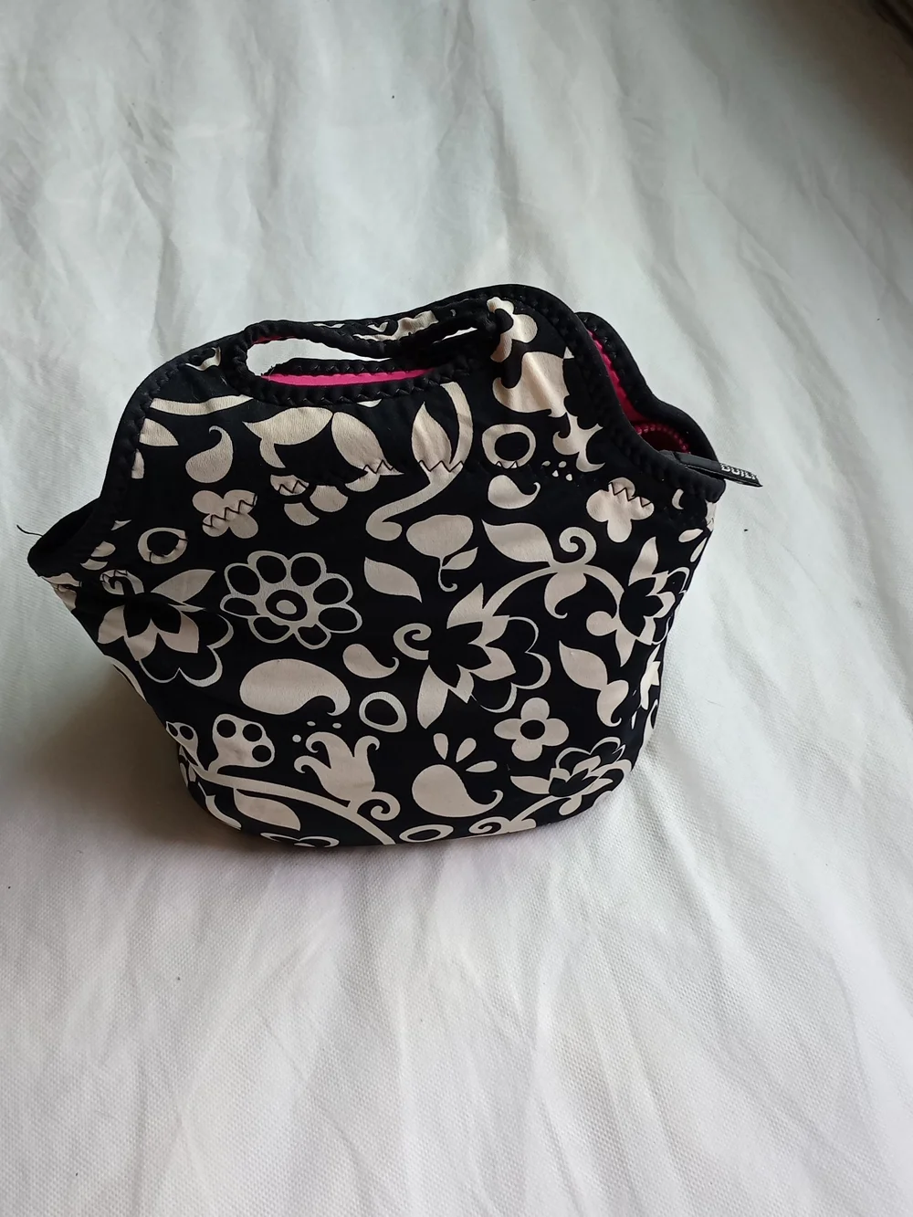 BUILT NY French Bull Gourmet Getaway Floral Neoprene Lunch Tote Bag